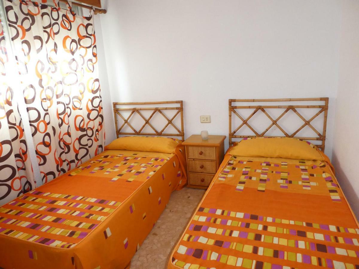 Apartamentos Gandia Grau Y Playa 3000 ภายนอก รูปภาพ