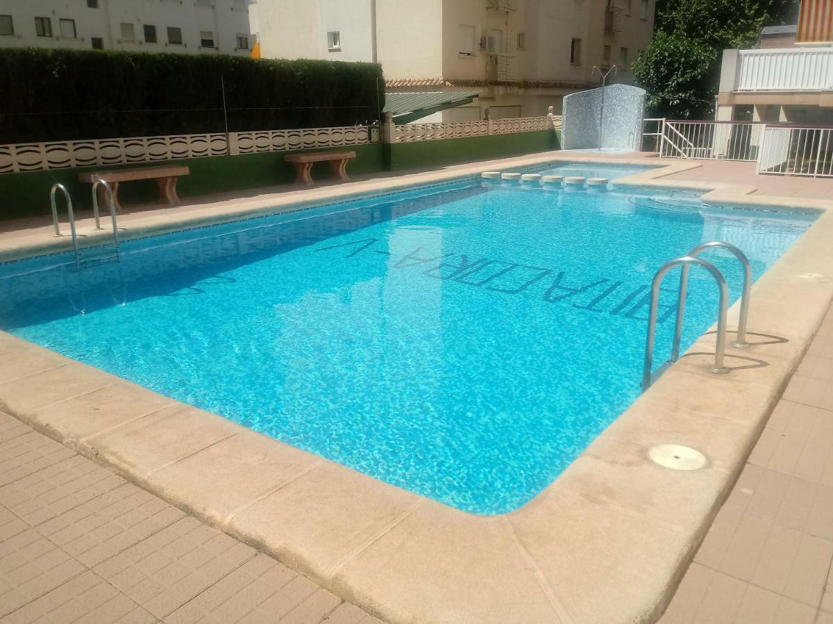 Apartamentos Gandia Grau Y Playa 3000 ภายนอก รูปภาพ
