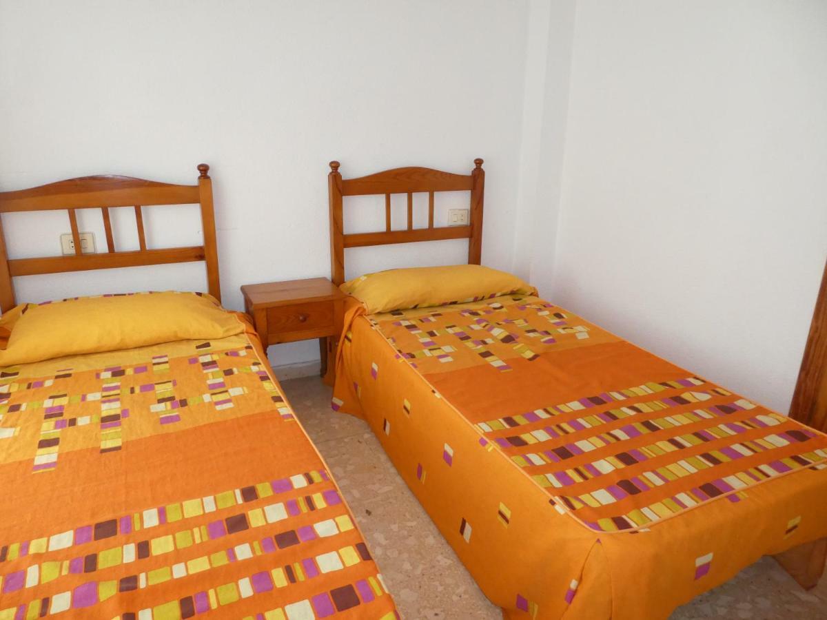 Apartamentos Gandia Grau Y Playa 3000 ภายนอก รูปภาพ