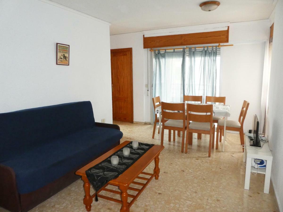 Apartamentos Gandia Grau Y Playa 3000 ภายนอก รูปภาพ